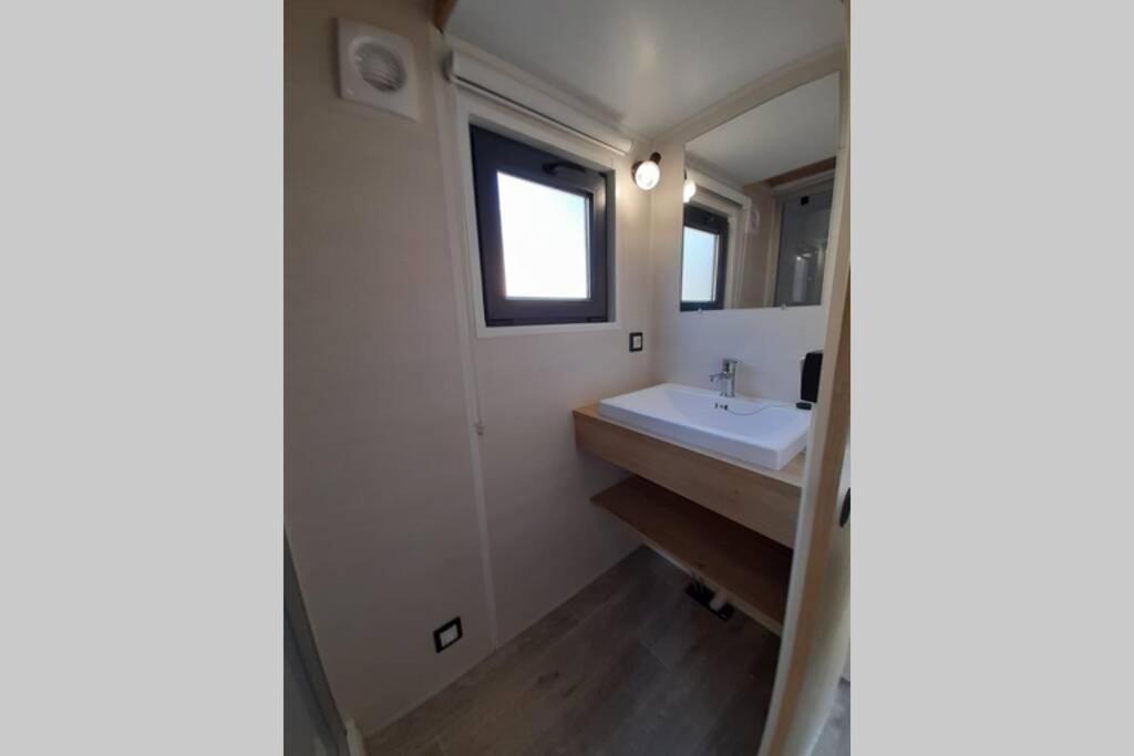 Maison Tiny House 2 Chambres Soulac A 500M Plage Eksteriør billede