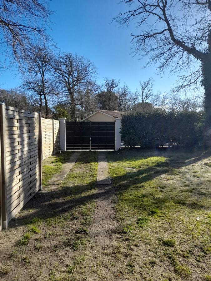 Maison Tiny House 2 Chambres Soulac A 500M Plage Eksteriør billede